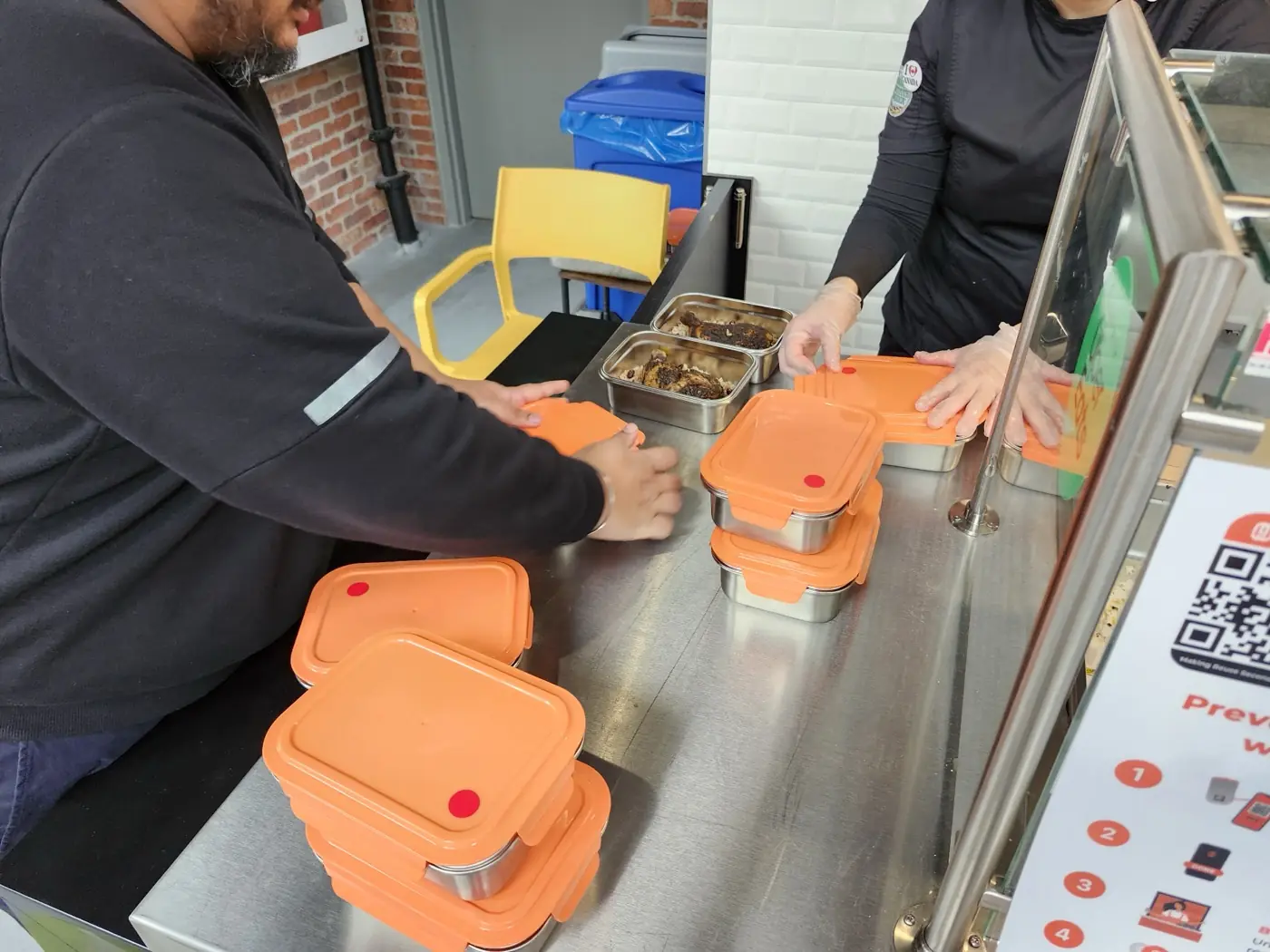 The City of Toronto’s Circular Food Innovators Fund launched in 2024 to support local small businesses by funding reuse system projects that replace single-use and takeaway items.